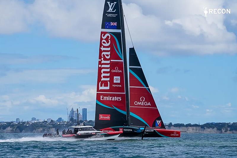 Emirates Team New Zealand wznowił testy AC75 w Auckland