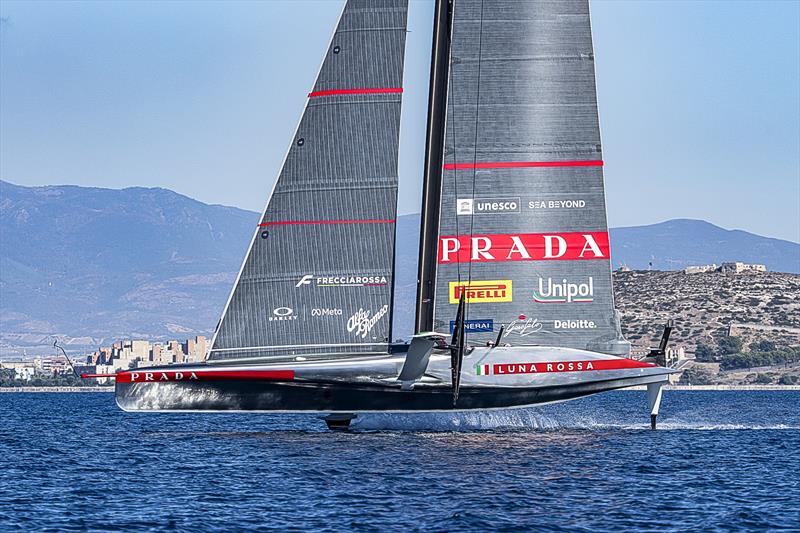 Luna Rossa - 15 Ekim 2026 - Cagliari - fotoğraf © Ivo Rovira / America's Cup Recon