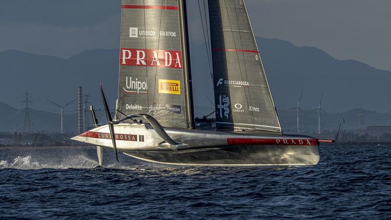Luna Rossa - 14 Ekim 2026 - Cagliari - fotoğraf © Ivo Rovira / America's Cup Recon