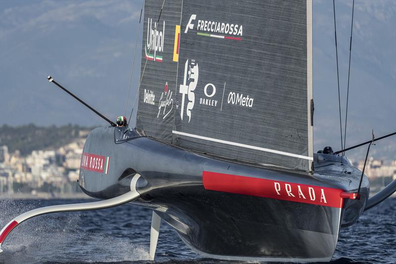 Luna Rossa - 14 Ekim 2026 - Cagliari - fotoğraf © Ivo Rovira / America's Cup Recon