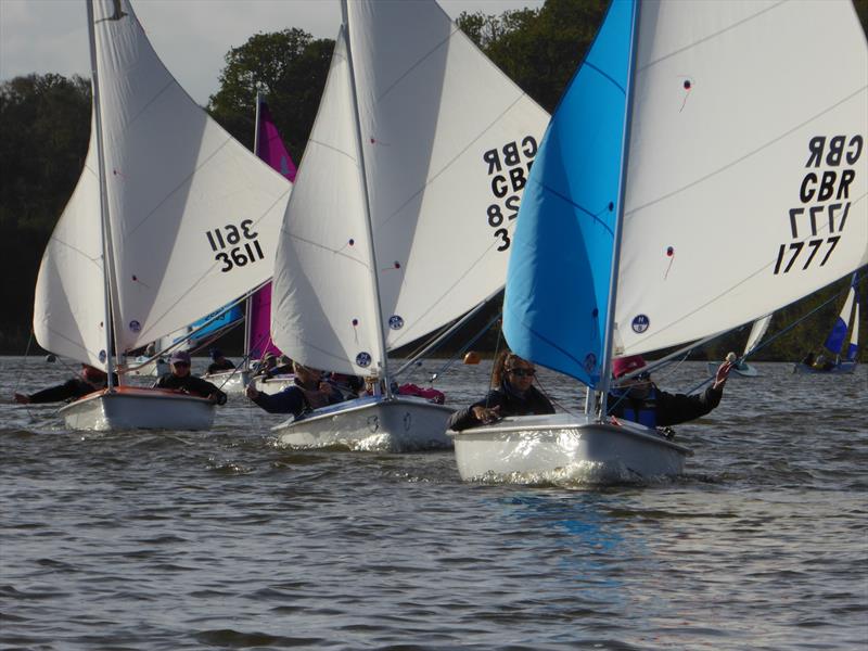 Frensham Göleti Seyir Edilebilirlik Hansa TT - fotoğraf © Clive Eplett