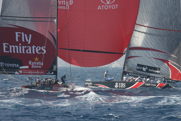 Alinghi beat Emirates Team New Zealand by one second in race 7 to win the 32nd America's Cup Match - photo © Ingrid Abery / www.hotcapers.com