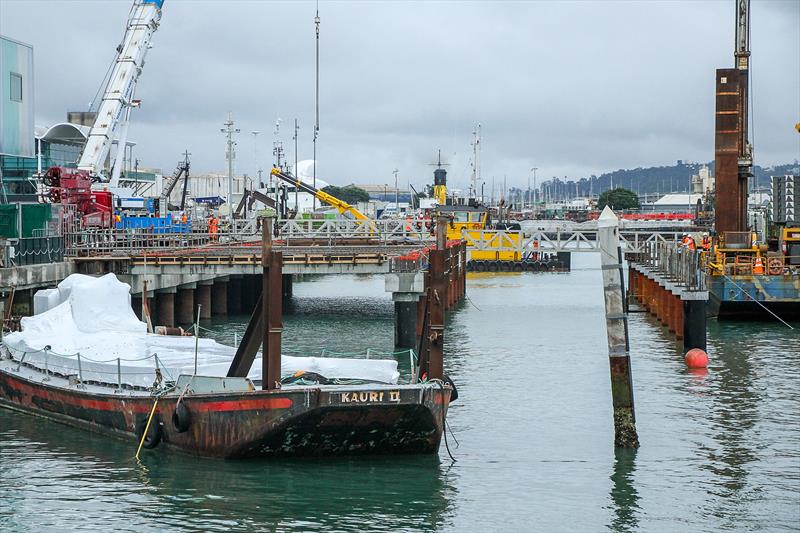 Rows of piles being driven for the Luna Rossa Base on the Hobson Wharf Extension - America's Cup base development - Wynyard Edge Alliance - Update March 28, 2019  photo copyright Richard Gladwell taken at Royal New Zealand Yacht Squadron and featuring the ACC class