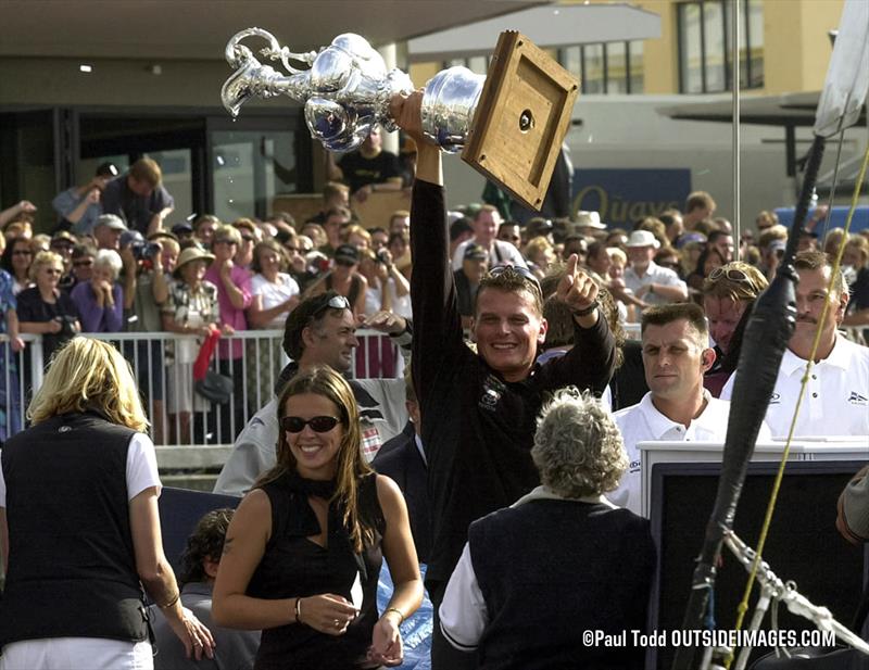 Dean Barker holds the America's Cup aloft winning in Race 5- 2000 America's Cup - March 2000 - Waitemata Harbour - Auckland - NZ - photo © Paul Todd/Outside Images