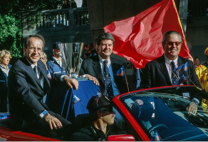 Jean-Marc Loubier, Yves Carcelle, Bruno Trouble - city parade - Louis Vuitton Cup - Auckland - February 2000 - photo © Louis Vuitton Media