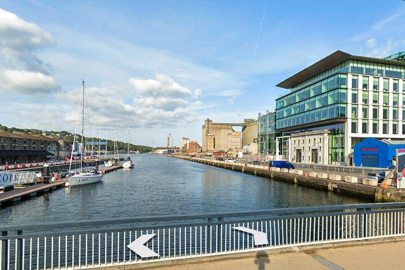 Looking down the River Lee, Cork, with the proposed Race Village area on the rightLooking down the River Lee, Cork, with the proposed Race Village area on the right - photo © Ministry of Sport, Ireland