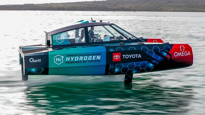 Hydrogen-fueled electric foiling chase boats at America's Cup 37? - Panbo