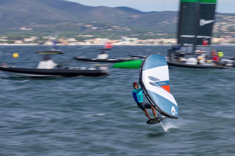 Young sailors in the SailGP Inspire program try out the Armstrong foil board board on Race Day 1 of the Range Rover France Sail Grand Prix in Saint Tropez, France. 10th September  - photo © Felix Diemer/SailGP
