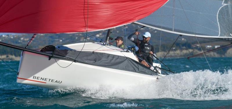 First 18 SE - photo © Beneteau