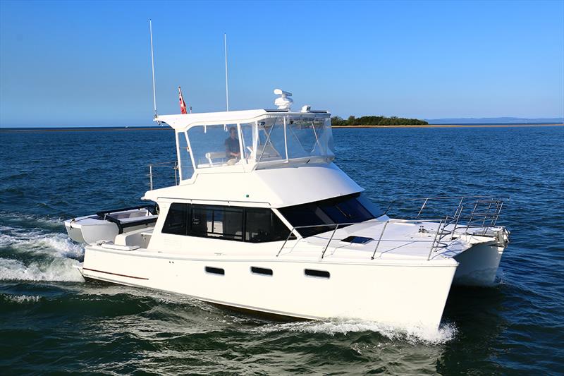 Scimitar 1010 Flybridge - photo © Scimitar