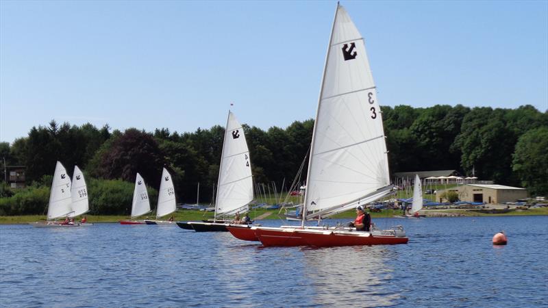 English Challenger Championships at Ogston - photo © Viv Alderdice