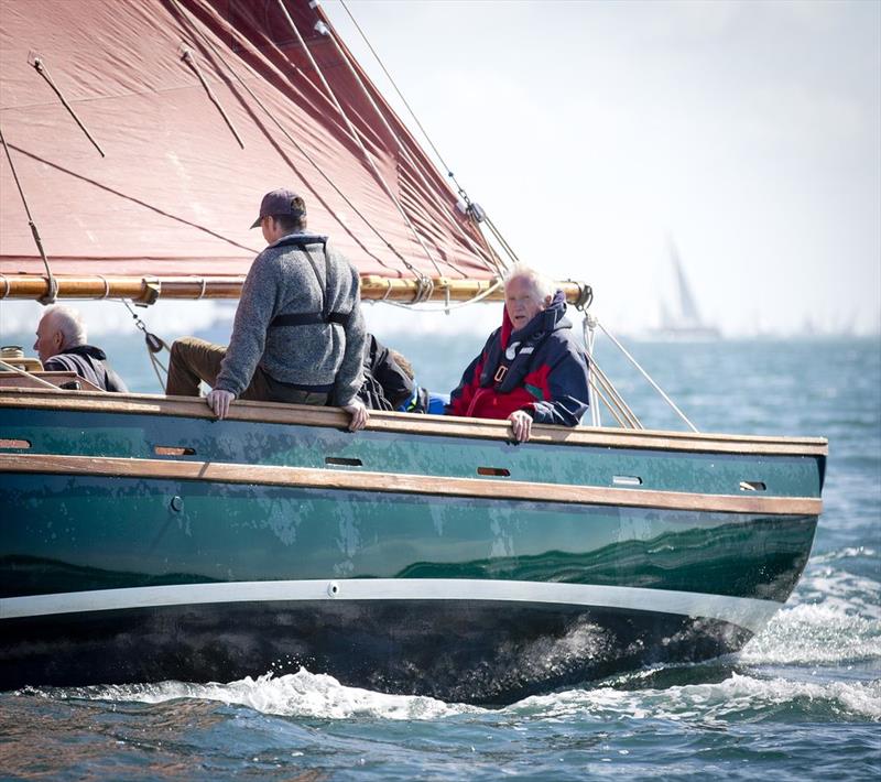 David Dimbleby sail in the J.P. Morgan Asset Management Round the Island Race 2015 photo copyright onEdition taken at  and featuring the Classic Yachts class