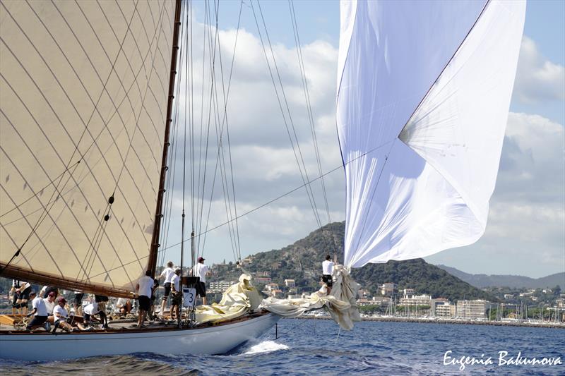 41st Régates Royales de Cannes photo copyright Eugenia Bakunova / www.mainsail.ru taken at Yacht Club de Cannes and featuring the Classic Yachts class