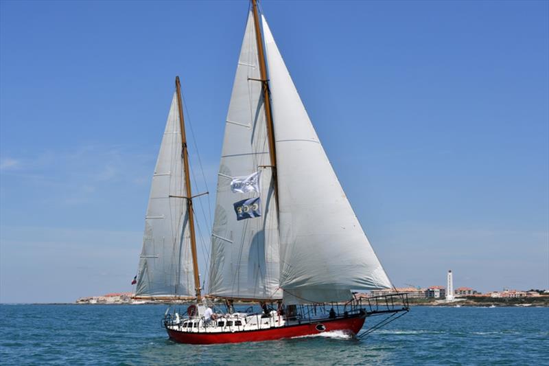 Joshua sails in to Les Sables d'Olonne photo copyright Christophe Favreau / PPL / GGR taken at  and featuring the Classic Yachts class