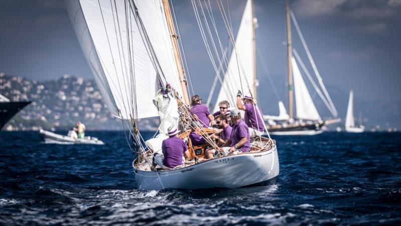 Viola - GYC Centenary Trophy 2016 photo copyright Juerg Kaufmann / www.go4image.com taken at Gstaad Yacht Club and featuring the Classic Yachts class