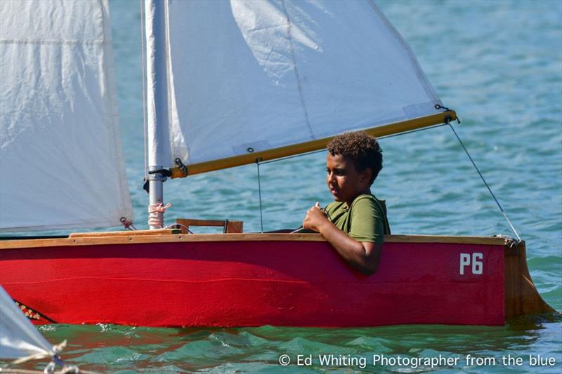 ponzi class sailboat