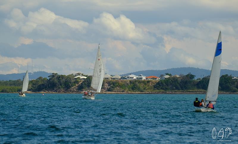 Reach to the turning buoy with beautiful Shorncliffe behind - Vintage Yacht Regatta - photo © Mitch Pearson / Surf Sail Kite