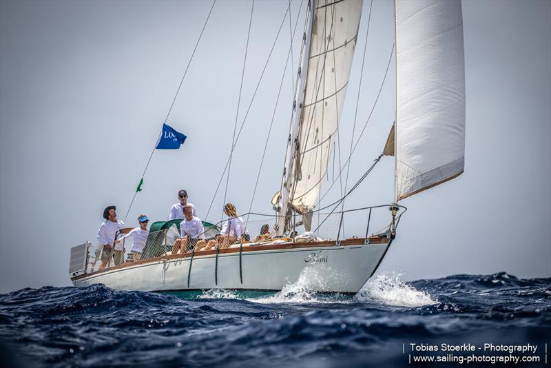 2022 Antigua Classic Yacht Regatta Day 1: A windy start