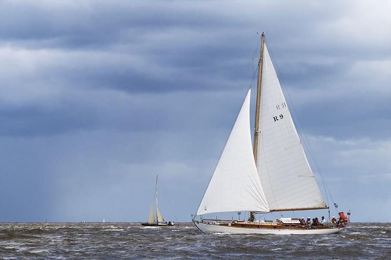 Scimitar skippered by Damian Purcell sailing in Division 1 - photo © A. J. McKinnon