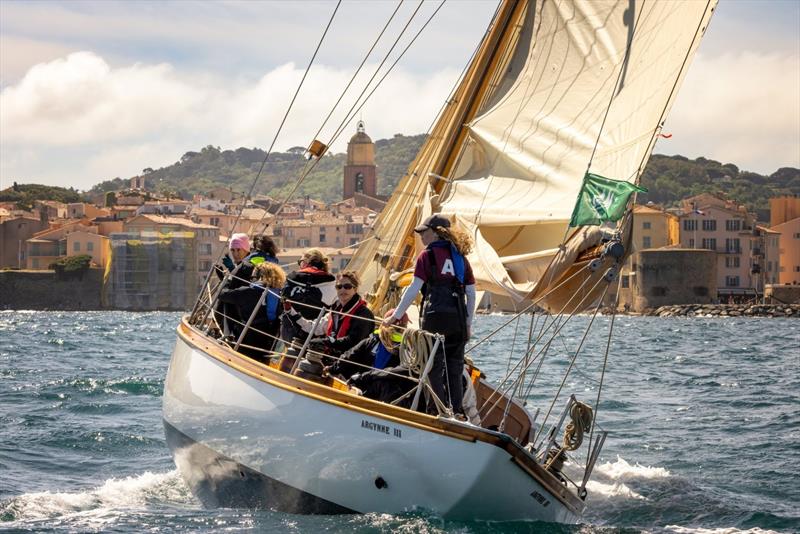 Les Dames de Saint-Tropez photo copyright Jo¨ran Bubke taken at Société Nautique de Saint-Tropez and featuring the Classic Yachts class