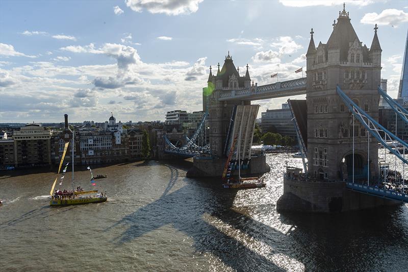 Clipper Race team, Punta del Este, passes through Tower Bridge London - photo © Jason Bye - www.jasonbye.com