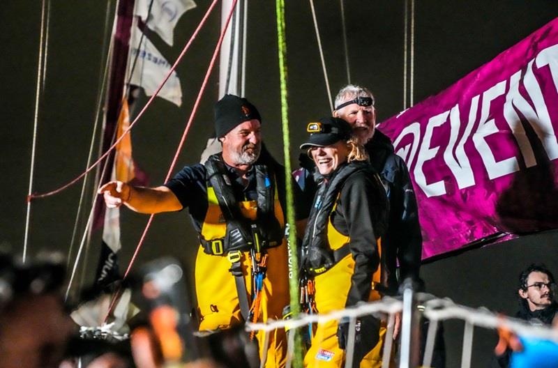 Washington DC crew welcomed to Newie - Race 5: Sta-Lok Endurance Test  - photo © Clipper Race