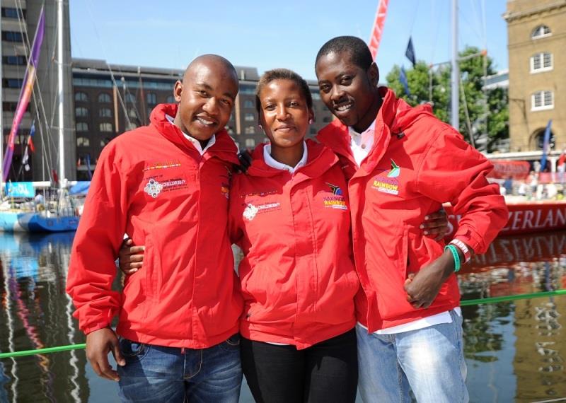 L-R: Invest Africa crew member Mbongiseni Oludlu, Lebalang Molobele and Blessing Lethukuthula - photo © Clipper Ventures