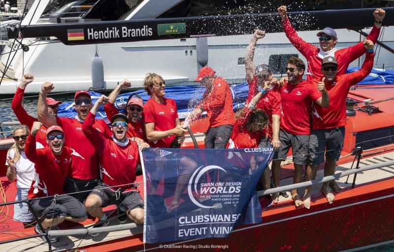 The Earlybird team celebrate winning the ClubSwan 50 World Championship - photo © ClubSwan Racing / Studio Borlenghi