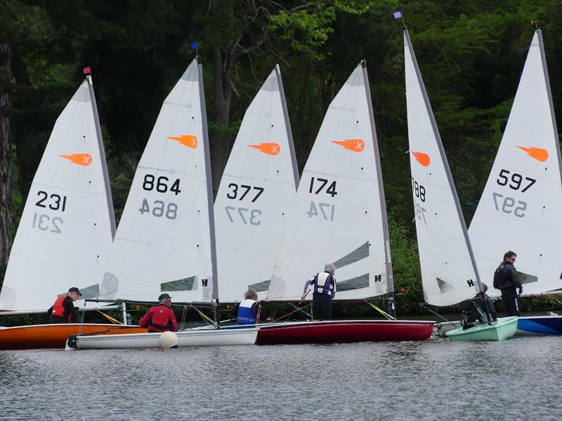 Andy Dale (C788) tries a different tack during the Hawley Lake Comet Open - photo © Norah Jaggers