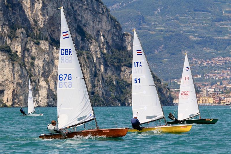 2018 International Contender European Championship - Day 5 photo copyright Elena Giolai taken at Circolo Vela Arco and featuring the Contender class