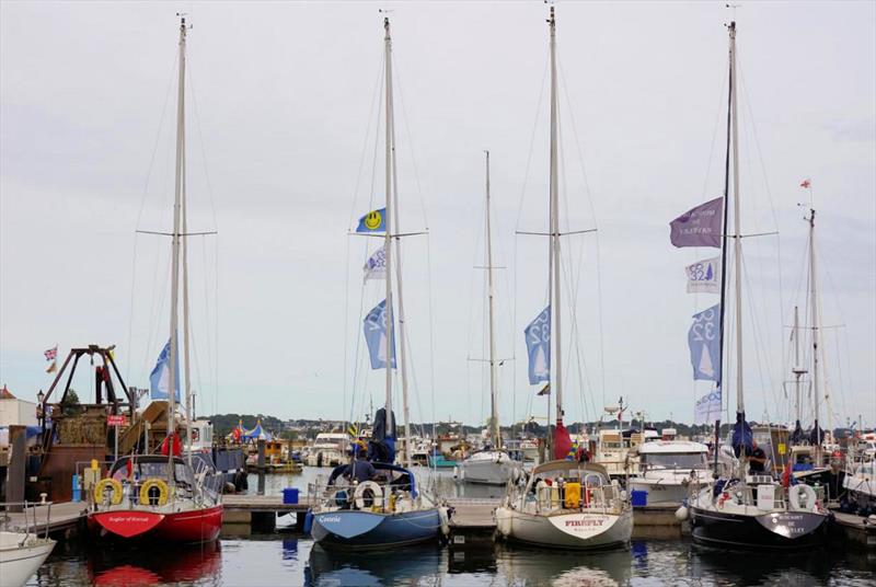 Contessa coastal race from Cowes to Poole and back - photo © Rob Hamlett