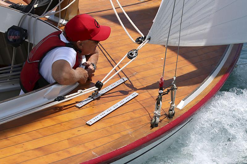 One of the crew from Romy keeping an eye out for starboard tackers. - photo © A.J. McKinnon