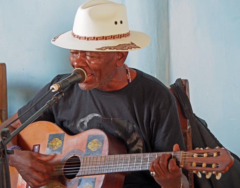 Manzanillo Guitarist photo copyright SV Crystal Blues taken at  and featuring the Cruising Yacht class