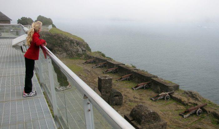 Valdivia Hisory with Cannons - photo © Laurence Roberts and Mary Anne Unrau