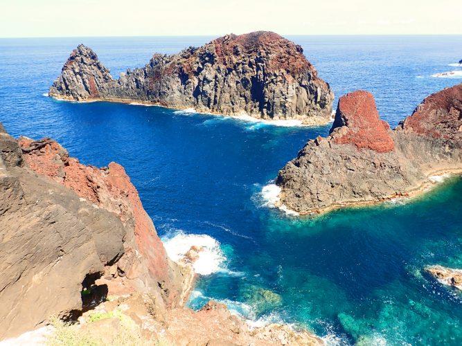 The Whale rock off Graciosa and the incredible warm clear blue waters of the Açores islands. - photo © Rod Morris