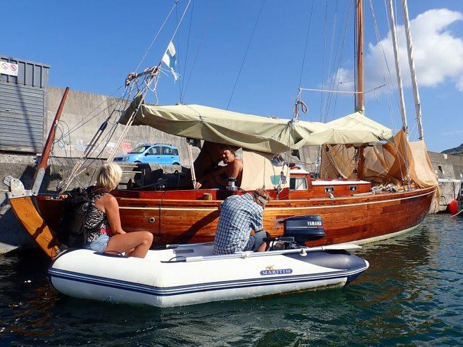 Our Norwegian friends Mona and Arno meeting our new Finish friend Jan and his beautiful work of art photo copyright Rod Morris taken at  and featuring the Cruising Yacht class