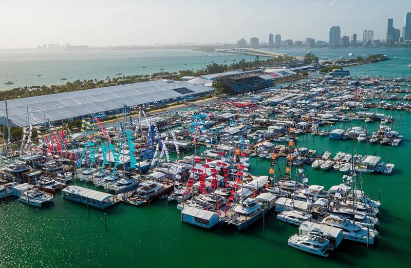 Get downtown. We'll take you right to the Miami International Boat Show!