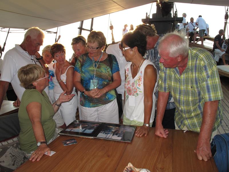 Patti Seery. There was always an interested crowd - photo © Guy Nowell