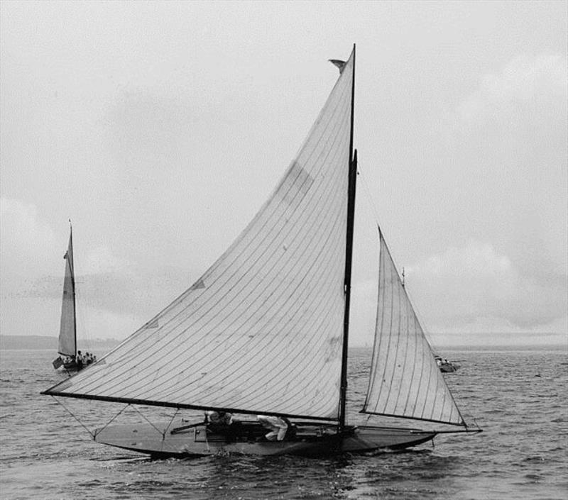 Seawanhaka Glencairn - photo © Southern Woodenboat Sailing