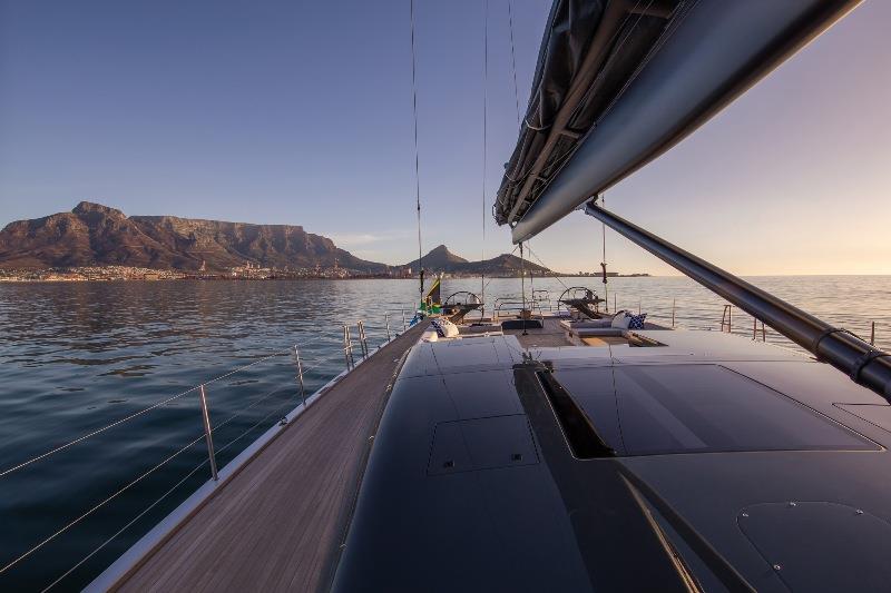 Southern Wind 105GT Taniwha - photo © Rob Kamhoot