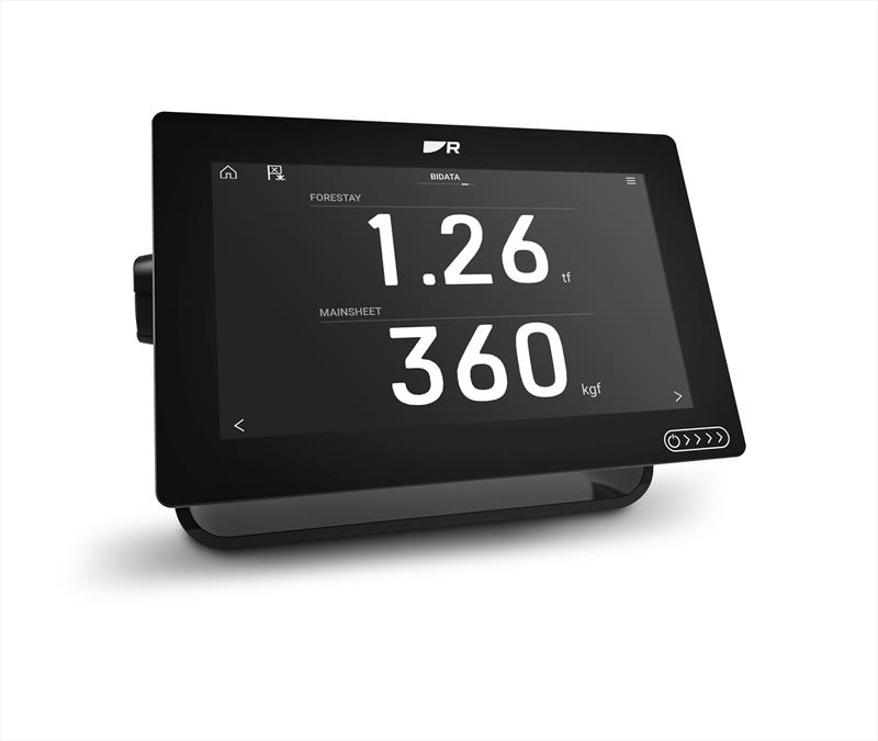 Cyclops readings on a Raymarine Axiom display - photo © Cyclops Marine