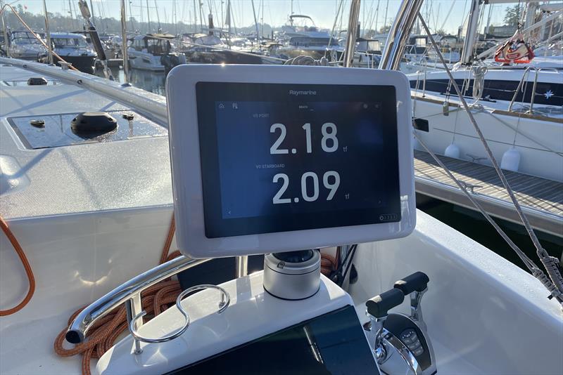 Digital dock tune via Raymarine displays - photo © Raymarine