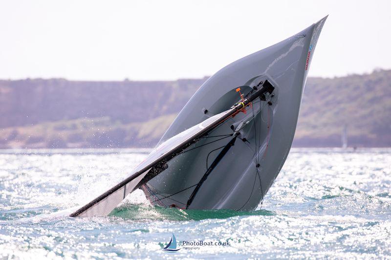Jon Bassett's boat performs a freestyle manoeuvre - Barracuda Bay D-Zero Nationals at Brixham photo copyright Georgie Altham / www.facebook.com/galthamphotography taken at Brixham Yacht Club and featuring the D-Zero class