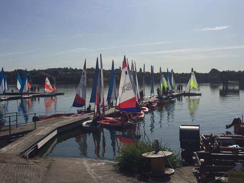 London Youth Sailing League at Welsh Harp - photo © Oliver Di Bartolo