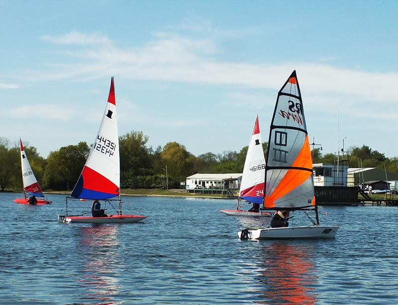 FM Sailing Northamptonshire Youth Series leg 2 at Middle Nene - photo © MNSC