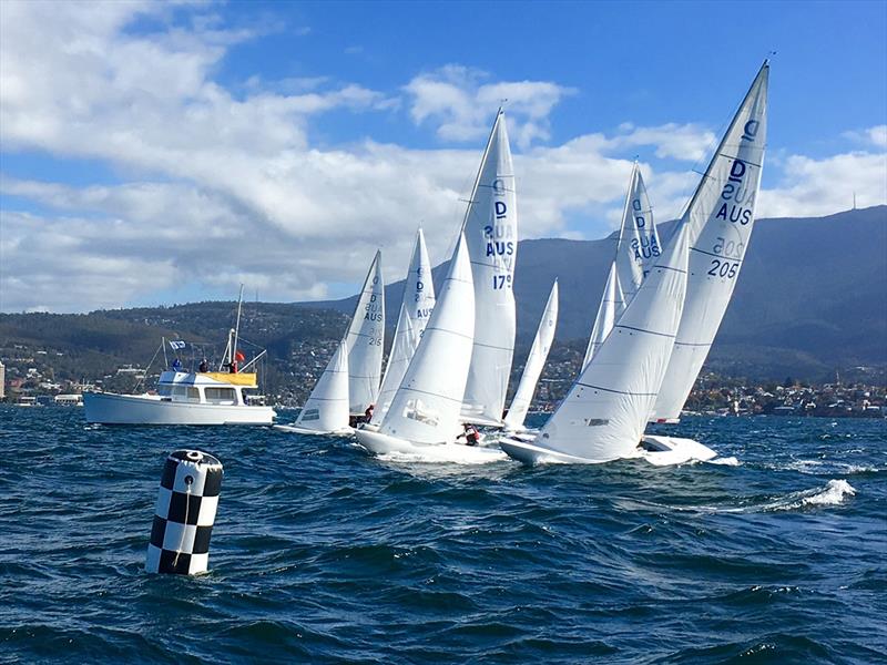 International Dragons line up for a start on the Derwent - Tasmanian Dragon Championship 2019 - photo © Steven Shield