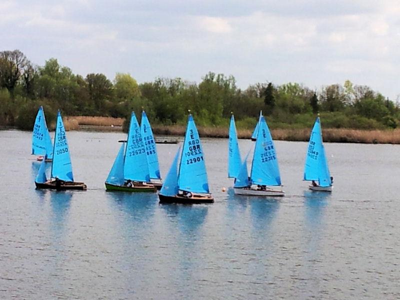 Enterprises at Ely photo copyright Les Booth taken at Ely Sailing Club and featuring the Enterprise class