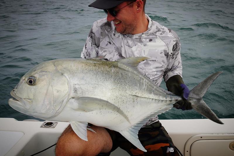 A solid GT plucked from beneath a tuna school with Tri from Fraser ...