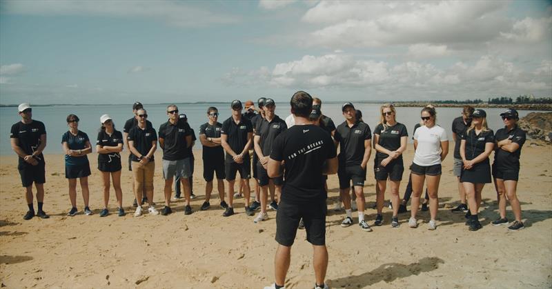 Aussie athletes, CEOs come together to clean up Sydney's most polluted beach in SailGP sponsorship - photo © SailGP
