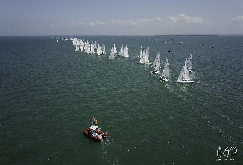 Approaching the startline on day 4 of the 2018 Etchells World Championship photo copyright Mitchell Pearson / SurfSailKite taken at Royal Queensland Yacht Squadron and featuring the Etchells class